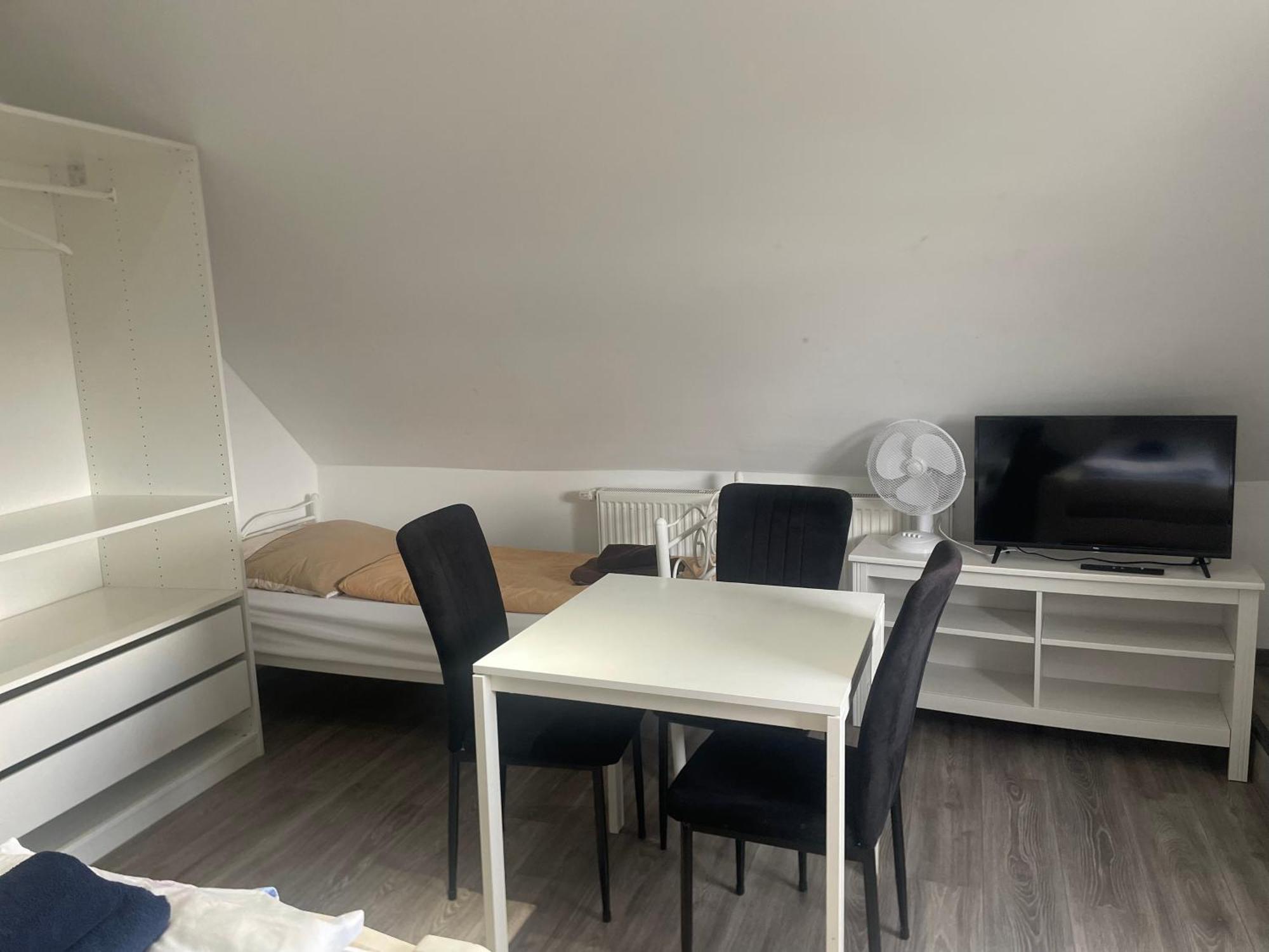 2 Zimmer Apartment Hannover Eksteriør bilde